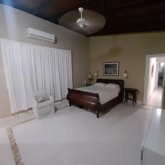 Villa Los Cerros, Hermosa Villa Familiar, Colina En El Bosque Y La Playa La Pared 多米尼加共和国
